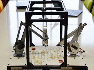 Shogi robot that uses image recognition and robot control