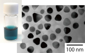 抗菌作用を示す銀ナノ粒子の分散液と電子顕微鏡写真